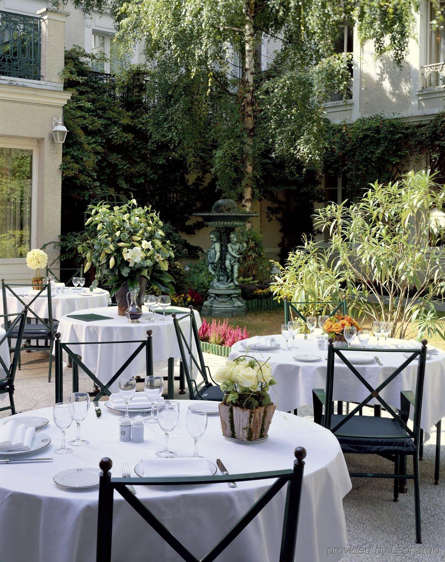 Hotel Restaurant Napoleon Fontainebleau Restaurace fotografie